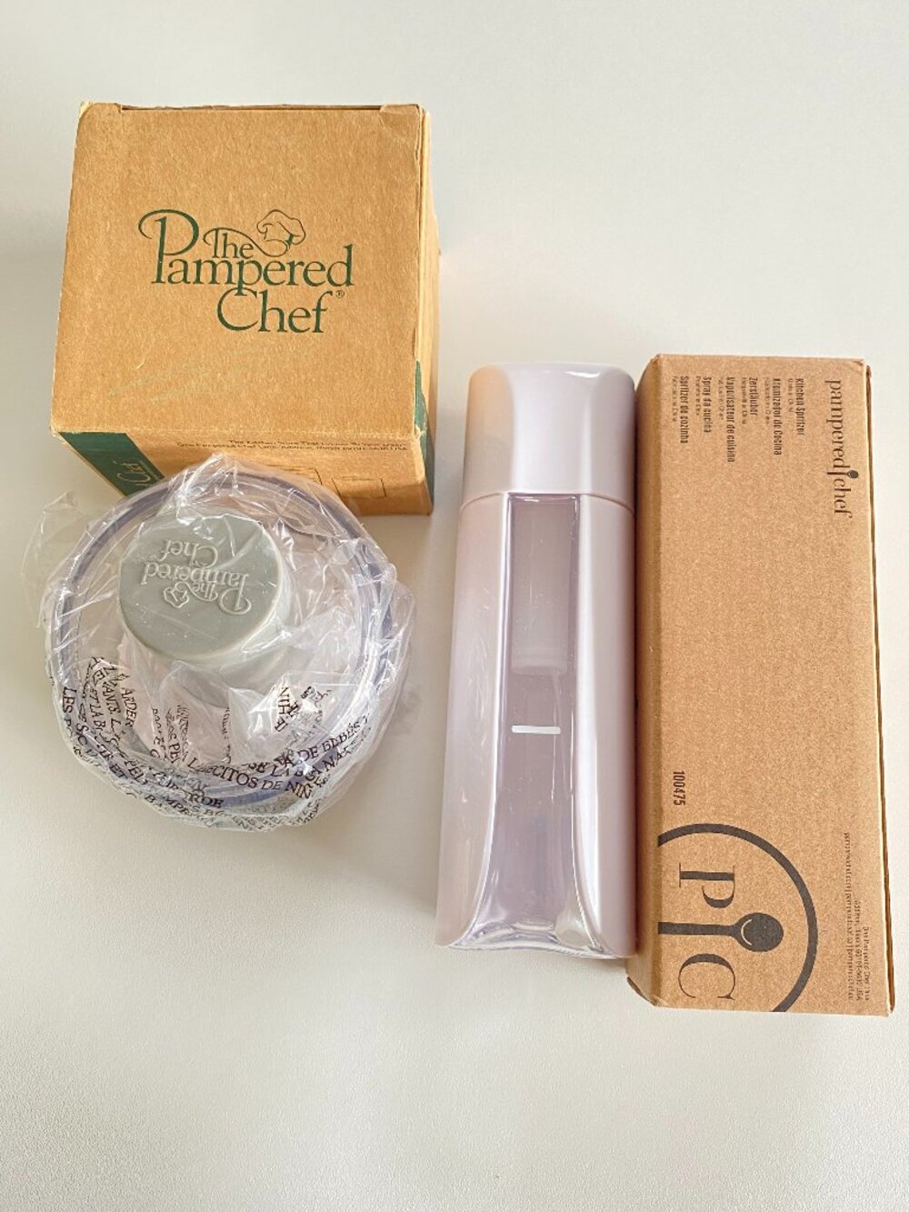 Pampered Chef Ice Cream Sandwich Maker & Kitchen Spritzer NIB Bundle